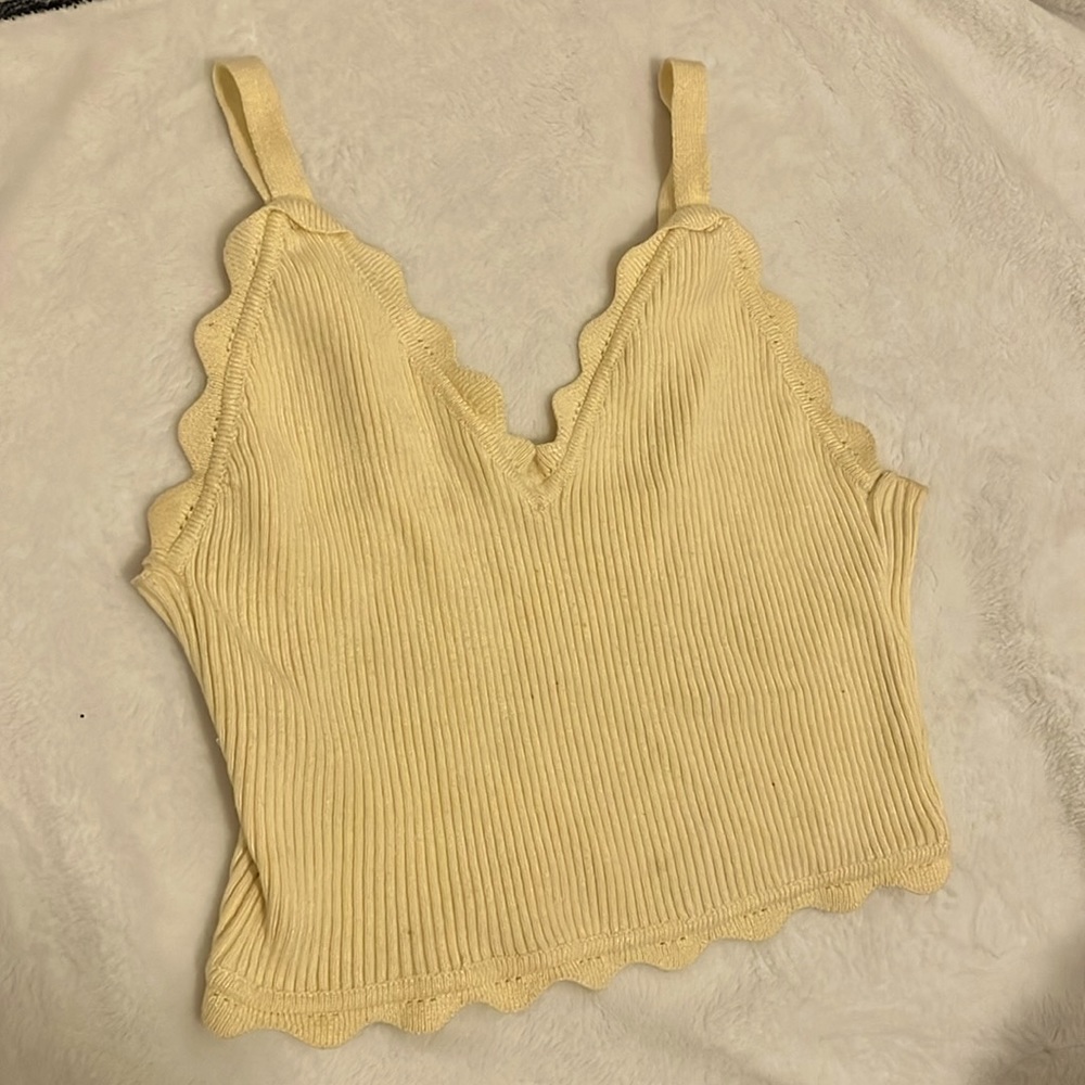 Pale Yellow Women's Cropped Top Straps Adjustable V-Neck